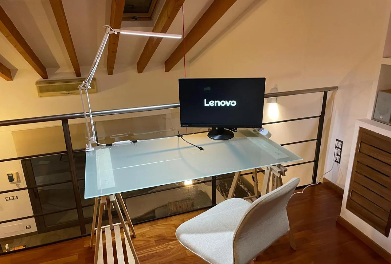 아파트 Spacious, Central Right On The Beach, Large Terrace Ballerics